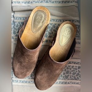 Brown suede Tory Burch wooden sole clogs size 8.5